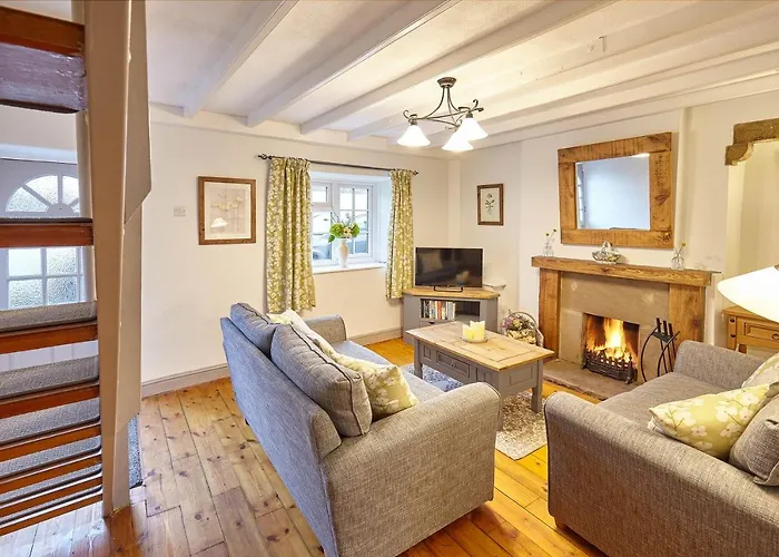 Host & Stay - Green Willow