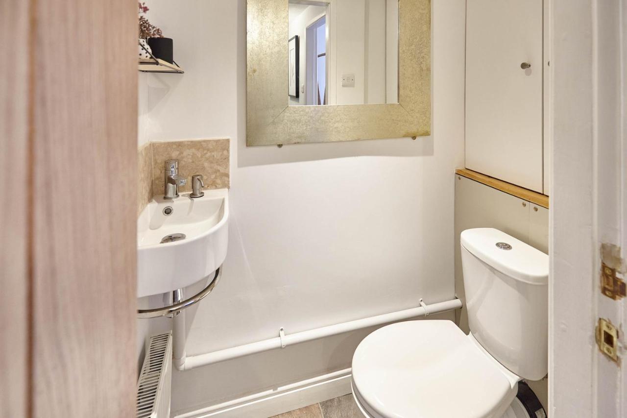 Host & - Willow Holiday home *